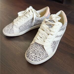 Dolce Vita Cream and Black Patterned Sneakers